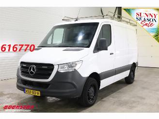 skadebil bedrijf Mercedes Sprinter 315 CDI L1-H1 FWD Leder Airco Cruise Camera AHK 2023/9