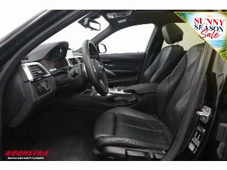 BMW 3-serie 320i Touring Aut. M Sport Edition HUD Pano Navi Leder SHZ Camera PDC picture 12