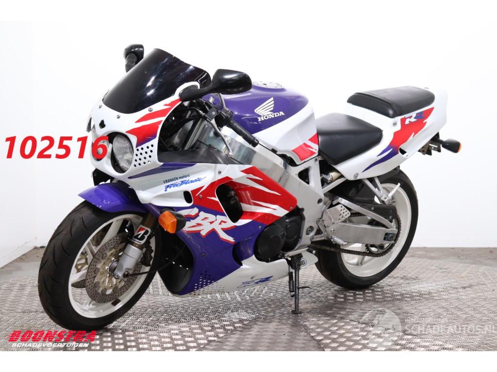 Honda CBR 900 RR Fireblade SC28 Yoshimura