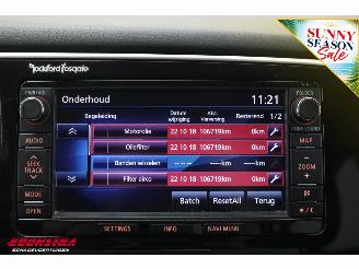 Mitsubishi Outlander 2.0 PHEV Executive Edition Navi Cruise Clima Bluetooth picture 25