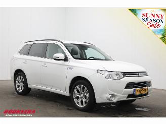Mitsubishi Outlander 2.0 PHEV Executive Edition Navi Cruise Clima Bluetooth picture 2