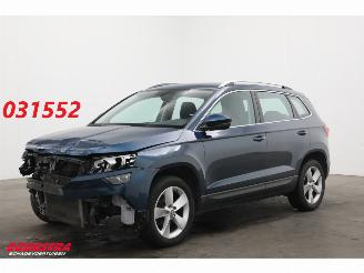 uszkodzony samochody osobowe Skoda Karoq 1.5 TSI ACT Ambition Business Cruise Clima Navi Camera PDC AHK 2019/3