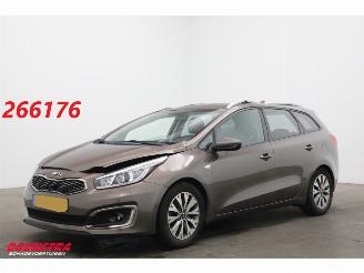 Schadeauto Kia Cee d Sportswagon 1.0 T-GDi Design Edition Cruise Clima Navi Camera PDC AHK Bluetooth 2018/5
