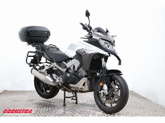 Honda  VFR 800X Crossrunner C-ABS Heizgriffe 15.956 km! picture 2