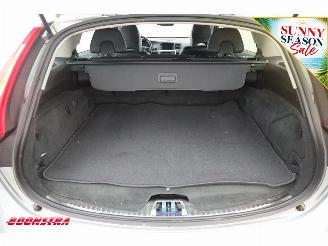 Volvo V-60 2.4 D6 AWD Plug-In Hybrid Summum H/K Cruise Navi Clima Leder PDC picture 30