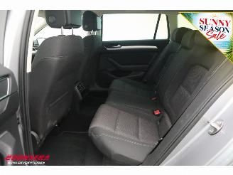 Volkswagen Passat Variant 2.0 TDI DSG Comfortline LED ACC Navi Clima PDC AHK picture 17