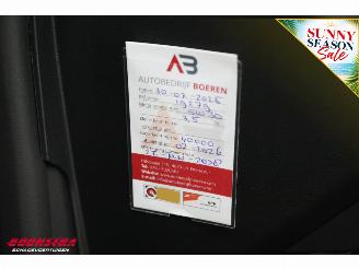 Peugeot 208 1.2 PT 100 Allure Apple/Android Clima Cruise PDC picture 29