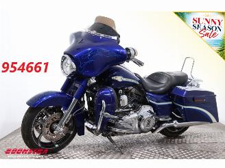 begagnad bil motor Harley-Davidson  CVO Street Glide 5HD! Vance Hines Cruise 2010/3