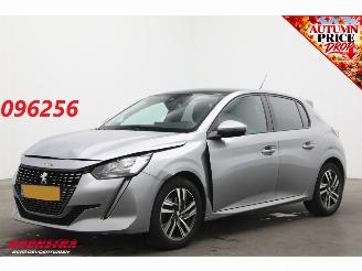 damaged passenger cars Peugeot 208 1.2 Aut. PureTech Allure Pano Apple/Android Cruise Camera PDC 2019/12