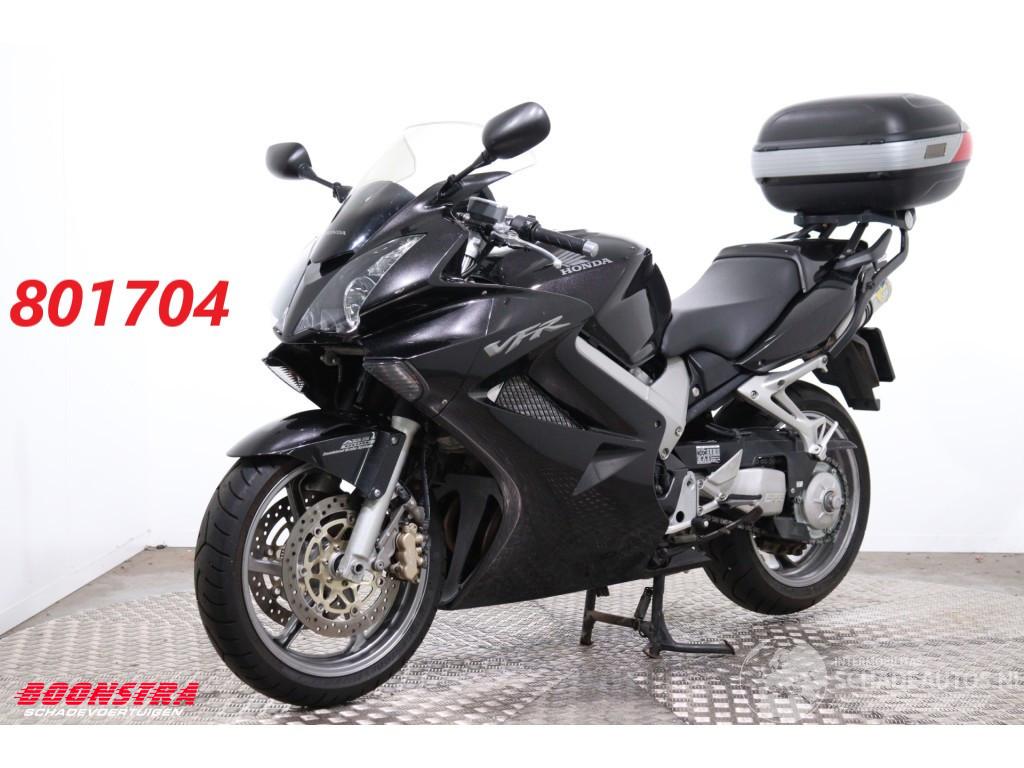 Honda  VFR 800FI ABS Leo Vince Apple/Android 15.949 km!
