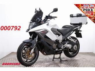 krockskadad bil bromfiets Honda  VFR 800X Crossrunner C-ABS Heizgriffe 2011/7