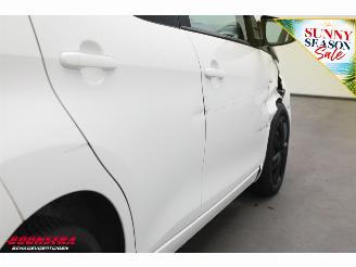 Toyota Aygo 1.0 VVT-i x-play Apple/Android Airco Cruise Camera picture 6