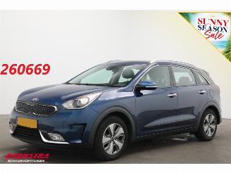 occasion passenger cars Kia Niro 1.6 GDi Hybrid DynamicLine Navi Clima Cruise Camera PDC 2019/4