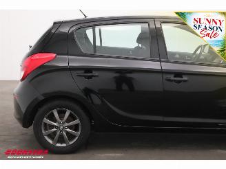 Hyundai I-20 1.2i i-Deal Airco 128.468 km! picture 5