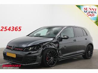 krockskadad bil auto Volkswagen Golf 2.0 TSI GTI DSG LED ACC Apple/Android Camera SHZ 2016/3