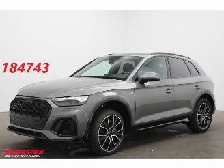 Schadeauto Audi Q5 40 TFSI S edition LED Apple/Android Cruise SHZ PDC AHK 2023/11