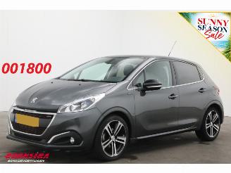 skadebil auto Peugeot 208 1.2 PureTech GT-line Navi Clima Cruise Camera PDC 57.228 km! 2017/4