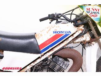 Honda  mt5 picture 12
