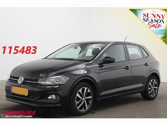 krockskadad bil auto Volkswagen Polo 1.0 TSI Comfortline Bluetooth Airco Cruise PDC 2019/3