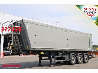krockskadad bil oplegger Schmitz Cargobull  SCB*S3D Ca 52 M3 Kipper 3-Asser Lift 39t BY 2020 2020/10