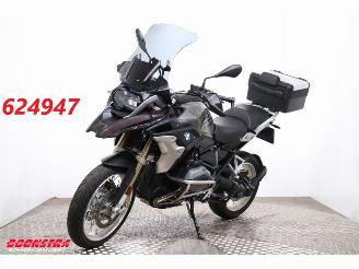 Vaurioauto  motor cycles BMW R 1200 GS 3X Pakket ESA Cruise Heizgriffe 52.294 km! 2017/4