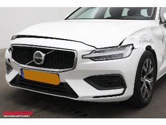 Volvo V-60 2.0 B3 AUT Essential Edition ACC SHZ LrHZ Camera Leder Virtual Navi Clima picture 16