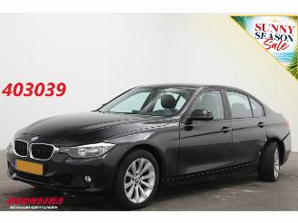 škoda osobní automobily BMW 3-serie 320i AUT Executive Navi Cruise Clima PDC AHK 152.512 km! 2012/6