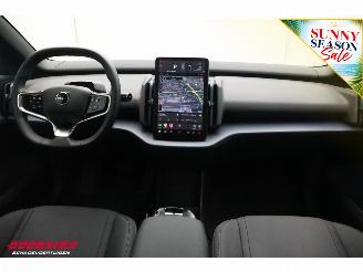 Volvo EX30 Single Motor Extended Range Core 69 kWh ACC Navi Clima Apple/Android Camera PDC AHK picture 17