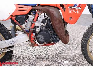 Honda  cr125 picture 11