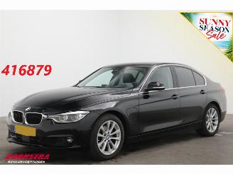 krockskadad bil auto BMW 3-serie 330e iPerf. M Sport LED ACC HUD H/K Memory Camera LRHZ Leder 2016/8