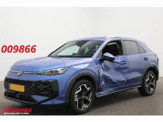 damaged passenger cars Volkswagen T-Roc 1.5 eTsi DSG R-Line ACC Navi Clima SHZ Apple/Android Virtual Camera PDC 2026/1