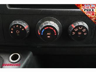 Renault Master T35 2.3 dCi L2H2 DC Airco Bluetooth picture 17