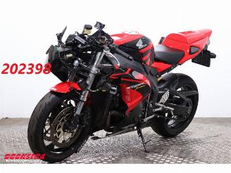 uszkodzony motocykle Honda  CBR 1000RR Fireblade Leo Vince 26.807 km! 2006/4