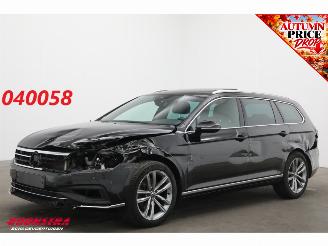 skadebil auto Volkswagen Passat Variant 2.0 TDI 200 PK DSG R-Line Pano LED ACC ErgoComf. Camera AHK 2023/2