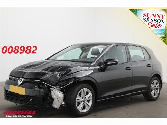 skadebil auto Volkswagen Golf 1.0 TSI Life Virtual ACC Apple/Android Clima PDC 2020/10