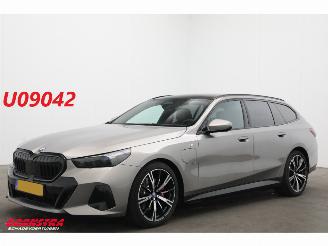 Voiture accidenté BMW 5-serie Touring 530e Aut. M-Sport Edition Pano ACC Navi Leder SHZ Apple/Android Virtual Camera 360° PDC 2025/7