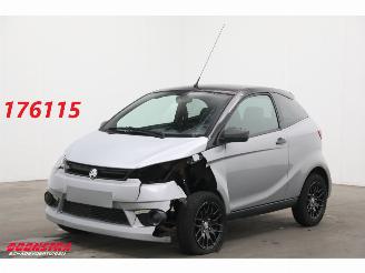 skadebil brommobiel Aixam  Coupé Premium Multimedia 2017/5