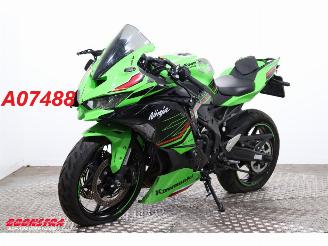 Vrakbiler auto Kawasaki Kuga Ninja ZX-4RR ABS Akrapovic 2.984 km! 2025/11