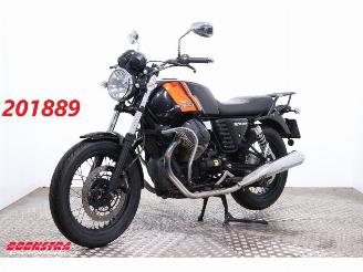 Vrakbiler auto Moto Guzzi C3 V7 II Special ABS 17.433 km! 2016/9