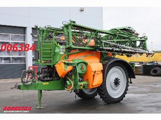 krockskadad bil machine Amazone  UX 3200 Veldspuit Feldspritze BY 2013 793 Uur 2013/6
