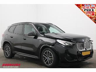 BMW iX1 eDrive20 67 kWh M Sport Pano ACC AHK Navi Clima SHZ Apple/Android Camera PDC picture 2