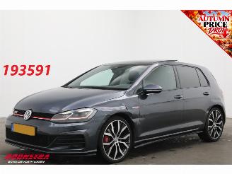 krockskadad bil auto Volkswagen Golf 2.0 TSI DSG GTI Performance Pano DCC Virtual Dynaudio ACC SHZ 2019/6