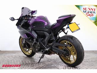 Yamaha  R7 ABS LED Dominator Quickshift picture 4