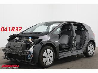 Schadeauto Volkswagen ID.3 Pro Edition 58 kWh Teilediebstahl ACC LrHZ SHZ Virtual Apple/Android Camera PDC 2023/4