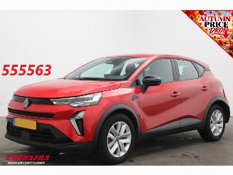 Unfallwagen Renault Captur 1.6 E-Tech full hybrid 145 evolution Camera Cruise Navi Climate Apple/Android PDC 2024/10