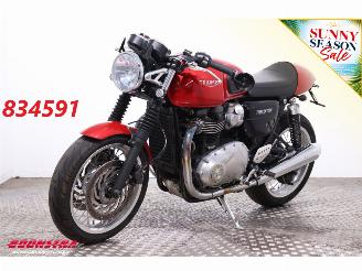skadebil motor Triumph Thruxton 1200 Vance Hines 2021/3