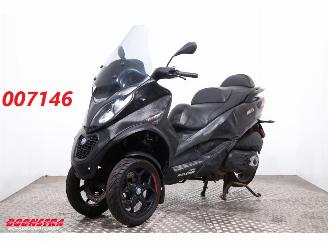 krockskadad bil motor Piaggio  500 LT MP3 Sport ABS 20.340 km! 2019/4