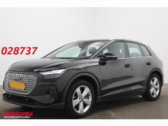 begagnad bil auto Audi Q4 40 Cruise Clima SHZ Virtual Apple/Android PDC 2022/3