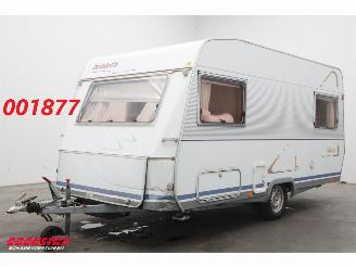 Vaurioauto  caravans Dethleffs  New Line RG4 Voortent Dwarsbed Rondzit 1998/5