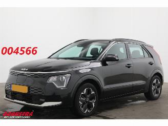 Vaurioauto  passenger cars Kia Niro DynamicLine 64.8 kWh ACC Navi Clima Virtual Apple/Android Camera PDC 2022/10